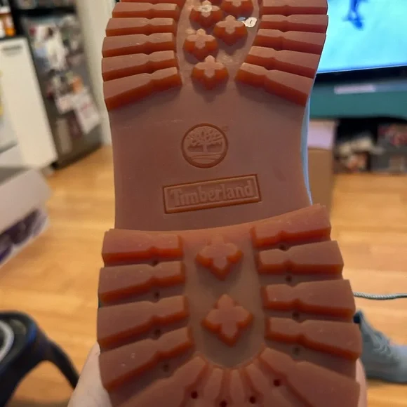 Timberland 6 Inch Premium 'Sky Blue' These are 6.5 in Boys/Mens & Fits Women 8.5 - Picture 8 of 15